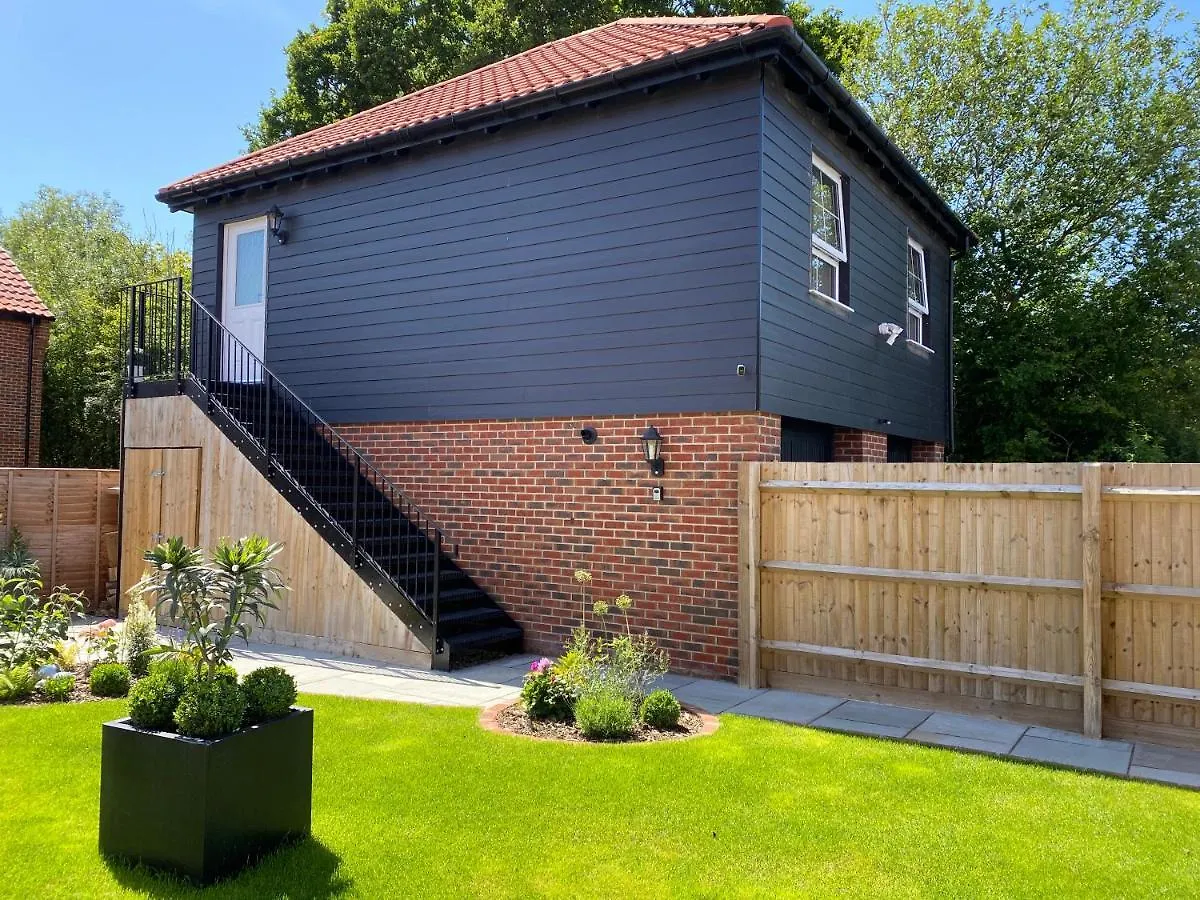 Stansted Coach House Apartment Elsenham